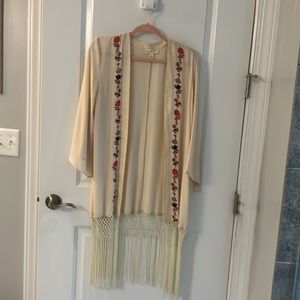 Staring at stars fringe kimono